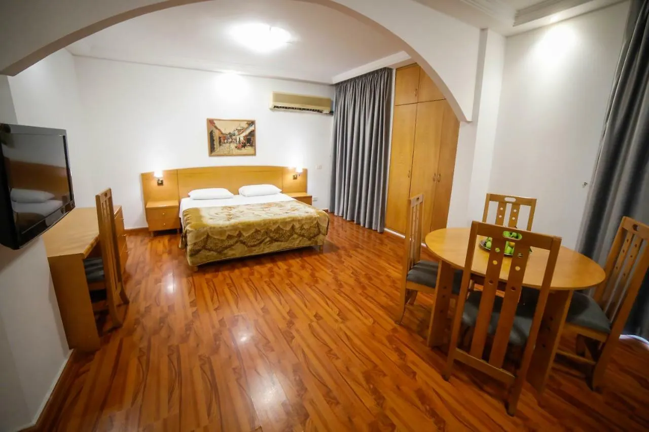 White House Suites Beyrut Otel